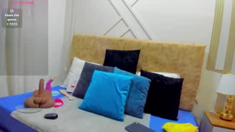 Snapshot of ashley__foxx_ chatting on November 22, 2:05 pm ashley online show from November 22, 2:05 pm