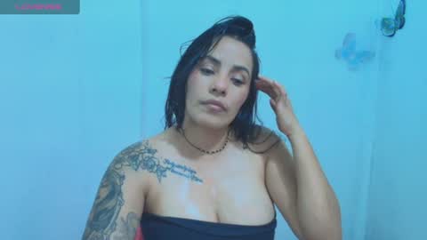 Snapshot of ashley_joyx_ chatting on August 1, 3:06 am ashley_joyx_ online show from August 1, 3:06 am