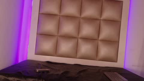 ashley_js online show from July 1, 7:46 pm