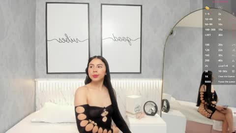Snapshot of ashley_lee4u chatting on May 21, 11:45 pm ASHLEY online show from May 21, 11:45 pm