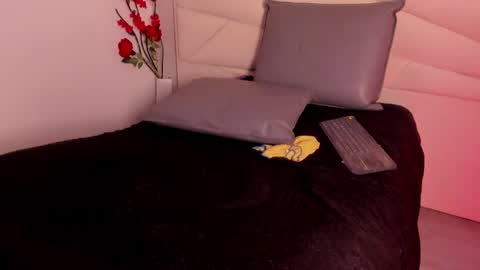 ashley_miller26 online show from February 22, 5:46 pm