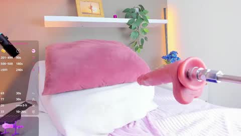 Ashley online show from April 30, 9:08 pm
