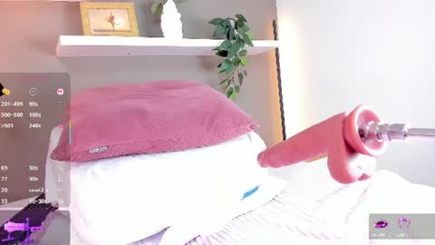 Snapshot of ashley_nicoll chatting on July 22, 8:00 pm Ashley online show from July 22, 8:00 pm