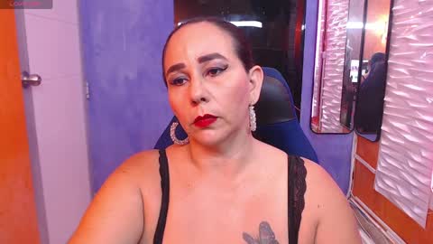  Ashley online show from May 30, 10:51 pm