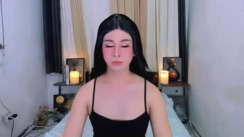 ashley online show from June 24, 11:53 am