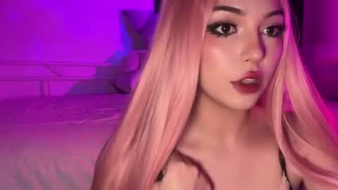 Snapshot of ashleycat9 chatting on July 9, 5:17 pm Ashlee Boox online show from July 9, 5:17 pm