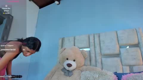 AshleyHill online show from September 23, 4:15 am