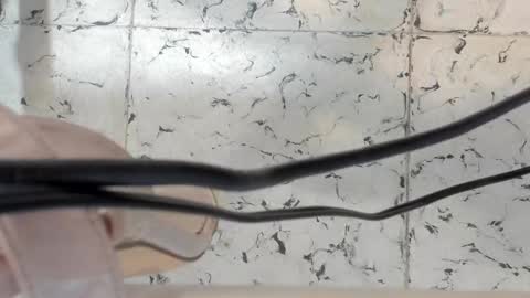 Snapshot of ashleyhiil2 chatting on December 23, 2:20 am AshleyHill online show from December 23, 2:20 am