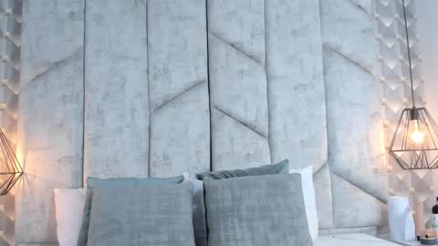 Snapshot of ashleyhiil2 chatting on February 3, 3:15 am AshleyHill online show from February 3, 3:15 am