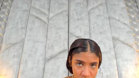 Snapshot of ashleyhiil2 chatting on March 10, 5:01 am AshleyHill online show from March 10, 5:01 am