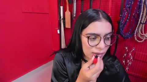 Snapshot of ashleyjonnees chatting on July 22, 7:33 am ASHLEY My schedule 600 - 1400 GMT -5 online show from July 22, 7:33 am