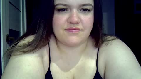 Snapshot of ashleyrosee_ chatting on May 29, 9:24 pm Anite online show from May 29, 9:24 pm