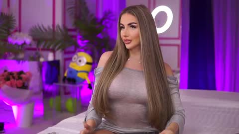 Ashley online show from January 18, 5:15 pm