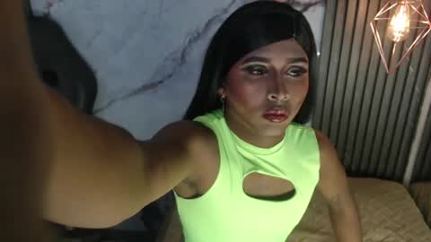 ashleysofiathenison online show from June 22, 4:20 am
