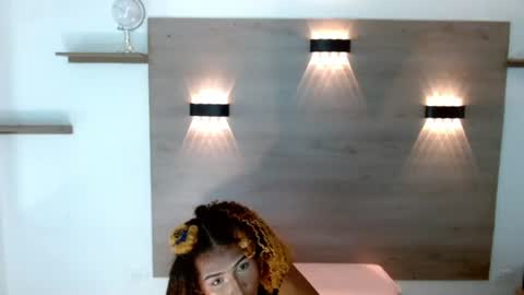 ashleysofiathenison online show from July 18, 1:48 pm