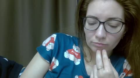 Ashley online show from February 3, 6:40 am