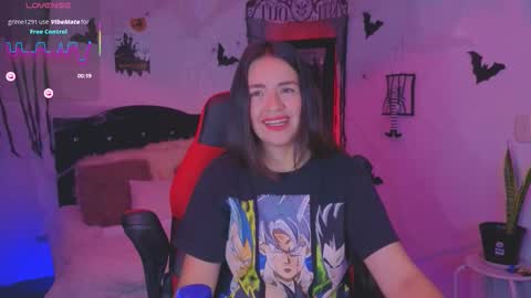 ASHLEY online show from October 11, 1:42 pm