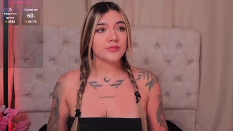 Ashley Lauren online show from February 10, 3:46 am