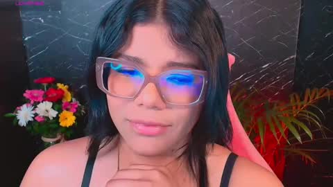 Ashleyy18   online show from October 19, 12:00 am