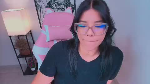 Ashleyy18   online show from June 22, 5:54 pm