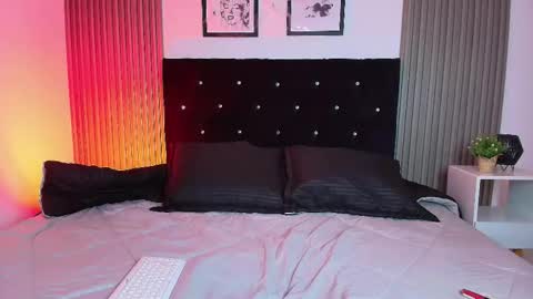 Snapshot of ashlycarteer chatting on November 6, 7:26 pm online show from November 6, 7:26 pm