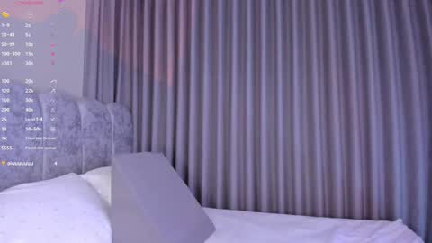 Snapshot of ashlye_stone chatting on March 26, 1:44 am Paula Baleta online show from March 26, 1:44 am