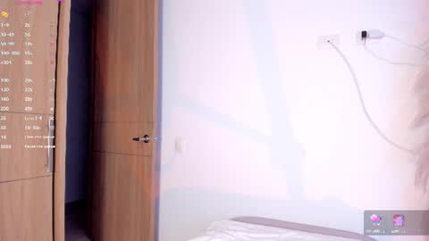 Snapshot of ashlye_stone chatting on July 26, 3:04 am Paula Baleta online show from July 26, 3:04 am