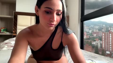 Ashly Rouxx online show from April 30, 9:52 pm