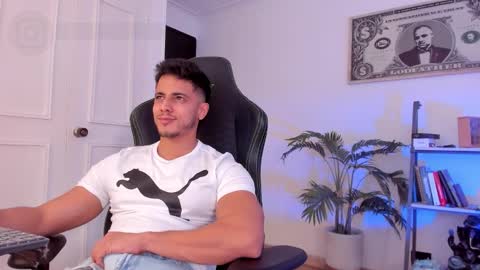 my name real is camilo online show from November 25, 9:04 pm