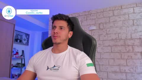 Snapshot of ashton_coleman_ chatting on May 9, 5:07 pm my name real is camilo online show from May 9, 5:07 pm