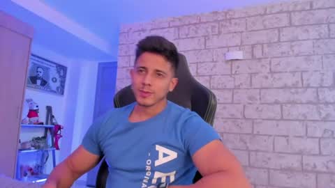 Snapshot of ashton_coleman_ chatting on June 17, 6:05 am my name real is camilo online show from June 17, 6:05 am