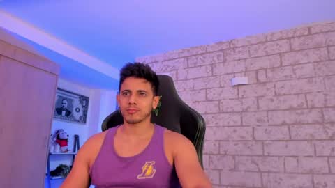 Snapshot of ashton_coleman_ chatting on August 3, 5:17 am my name real is camilo online show from August 3, 5:17 am