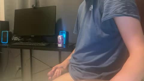 Snapshot of ashur_06 chatting on July 9, 10:30 am ashur_06 online show from July 9, 10:30 am