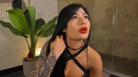 Snapshot of asia_25_ chatting on November 5, 7:41 am PAO online show from November 5, 7:41 am