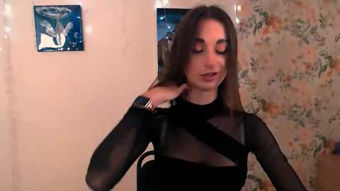 asia_n_ online show from October 31, 11:11 am