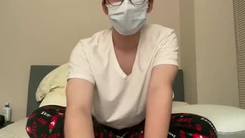 asiaboyshow online show from December 15, 4:06 am