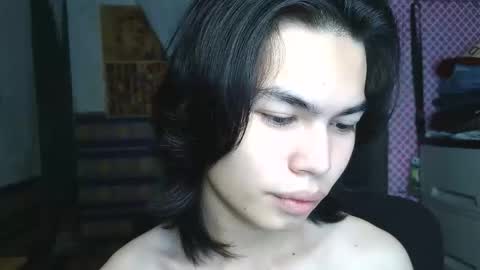 asian_babyboi online show from January 16, 1:59 pm
