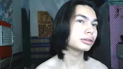 Snapshot of asian_babyboi chatting on May 2, 6:24 pm asian_babyboi online show from May 2, 6:24 pm