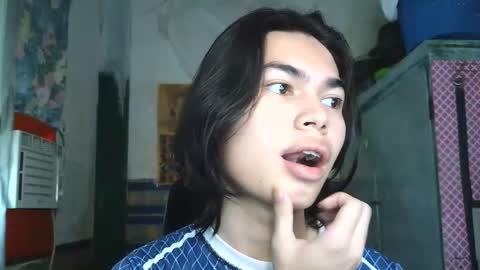 Snapshot of asian_babyboi chatting on May 15, 2:51 am asian_babyboi online show from May 15, 2:51 am