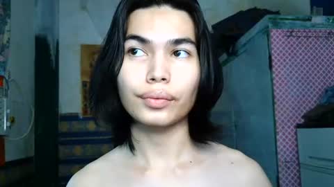 Snapshot of asian_babyboi chatting on June 22, 3:25 am asian_babyboi online show from June 22, 3:25 am