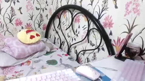 Asian Bigboobs20 online show from September 17, 10:11 pm