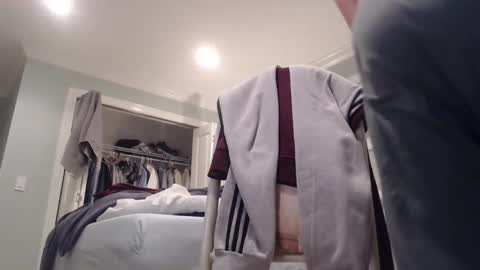 Snapshot of asian_boy28 chatting on January 17, 12:10 am asian_boy28 online show from January 17, 12:10 am