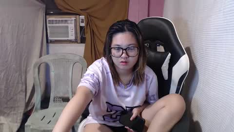 bb girl online show from September 17, 5:25 pm