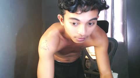 Snapshot of asian_hunk_moreno chatting on July 12, 8:16 am Yuri online show from July 12, 8:16 am