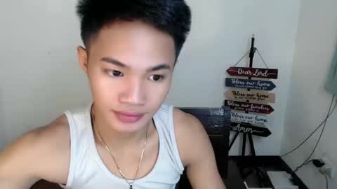 asian_lover05 online show from December 21, 4:36 pm