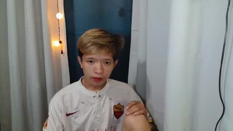 asian_macky online show from April 3, 5:55 pm