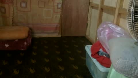 Snapshot of asian_megs chatting on February 26, 6:21 pm asian_megs online show from February 26, 6:21 pm