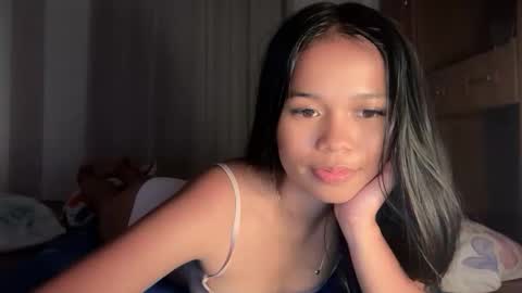 Snapshot of asian_mikyla chatting on November 4, 7:02 pm asian_mikyla online show from November 4, 7:02 pm