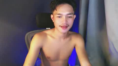 Snapshot of asian_mjxx chatting on May 31, 9:16 am cCALL ME MJ online show from May 31, 9:16 am