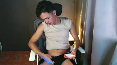 cCALL ME MJ online show from June 13, 6:55 am